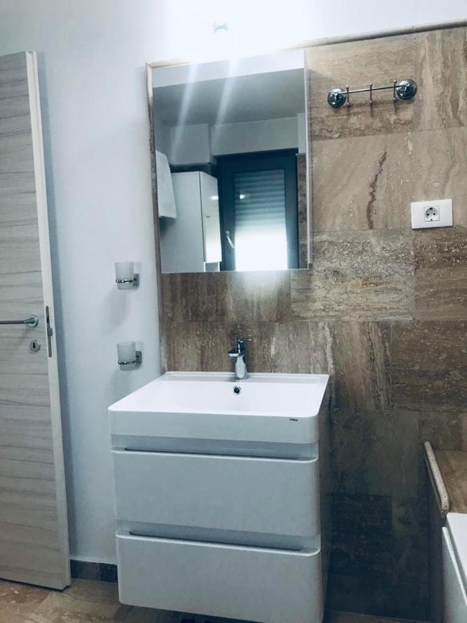 Wave 2 Mamaia Prima Linie Vedere La Mare 120Mp นาโวดาริ ภายนอก รูปภาพ